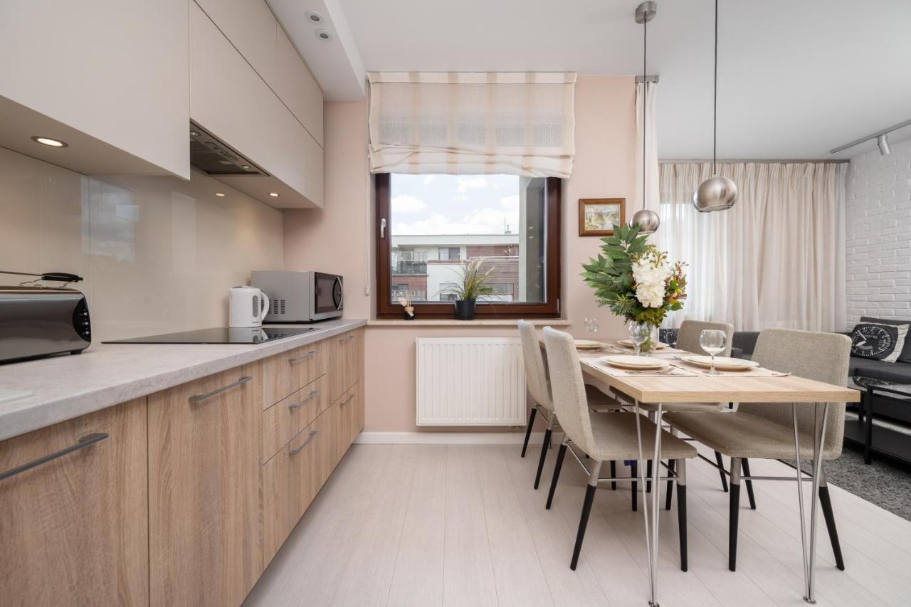 Wroclaw Dabie Silver By Renters Exteriör bild